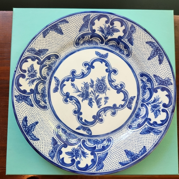 Tiffany & Co. 1996 Delft Salad Dessert Plate - Picture 3 of 6